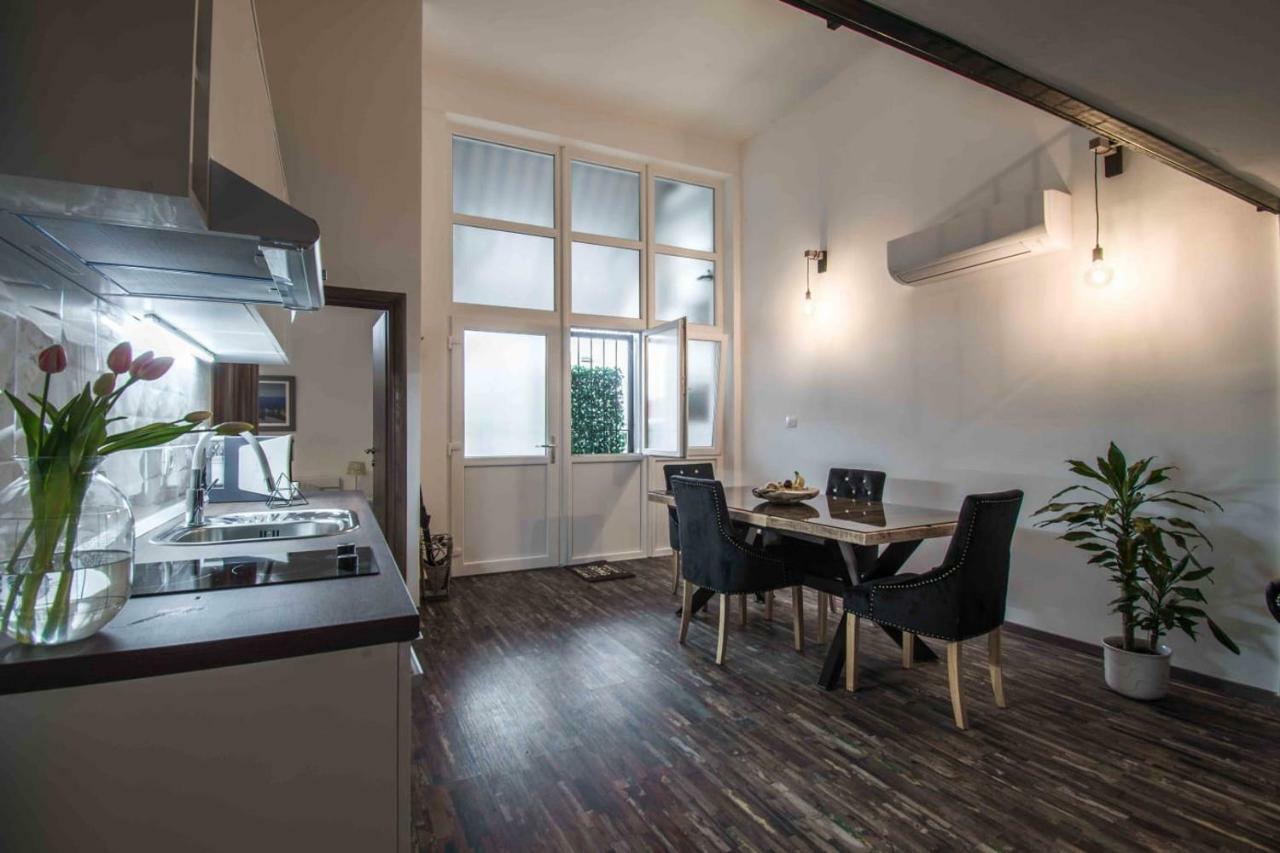 Bacrizza Gallery Apartment Sibenik Bagian luar foto