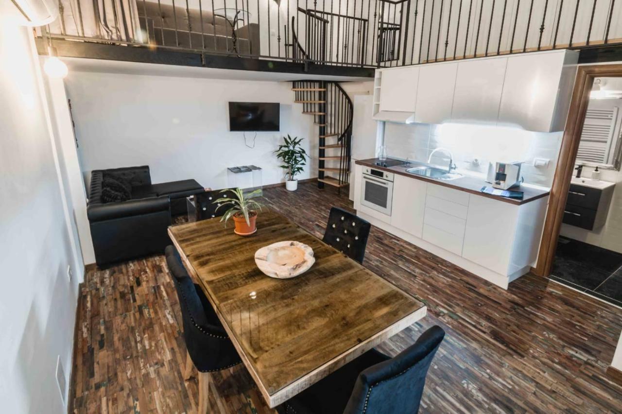 Bacrizza Gallery Apartment Sibenik Bagian luar foto